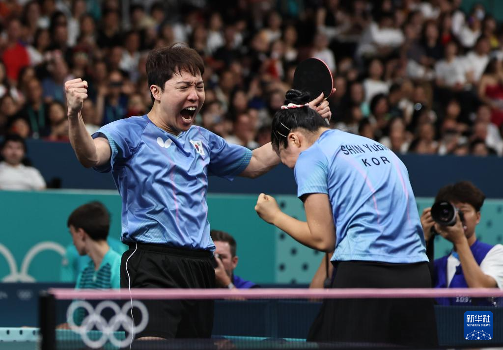 通过肘区手 通过肘区手